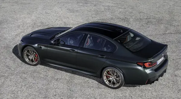 BMW M5 CS: Fenomen, który zyskuje na wartości. Czy to inwestycja?