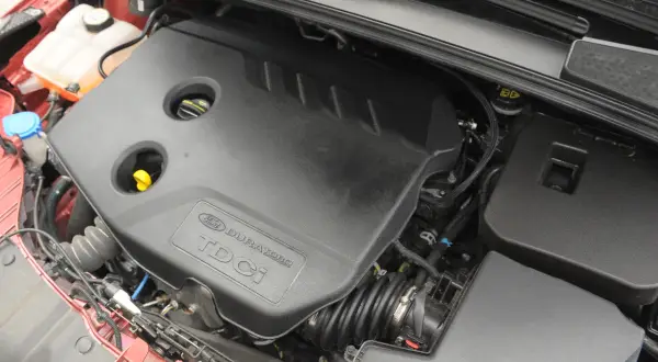 Ford Focus MK3: Jaki silnik wybrać? Pewniaki i pułapki!