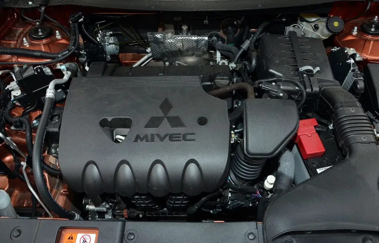 Mitsubishi Outlander III 2.0 MIVEC silnik