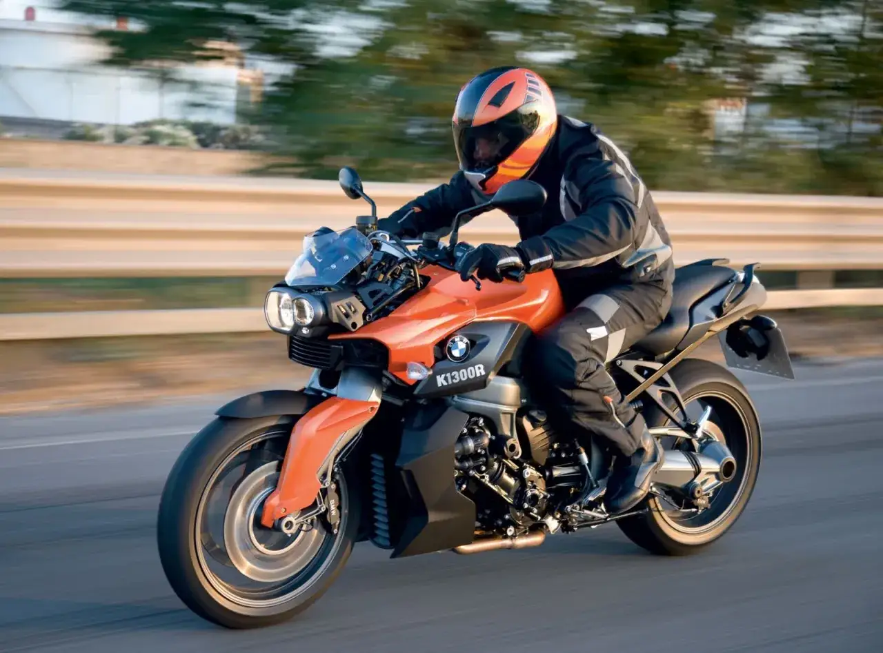BMW K 1300 R dynamiczna jazda