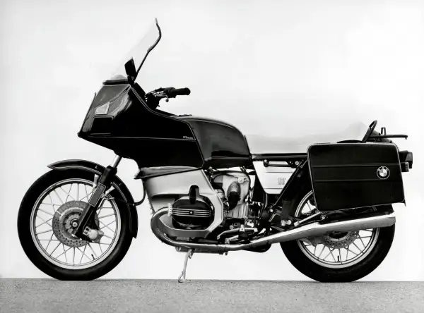BMW R 1200 RT: Kupić? Sprawdź wady, zalety i ceny przed zakupem!